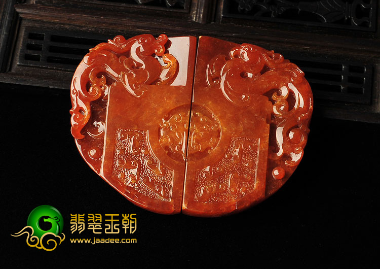 糯冰种红翡缅甸翡翠A货仿古龙凤呈祥挂件