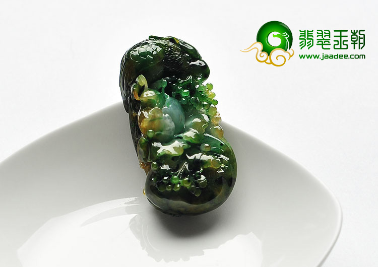 糯冰种三彩缅甸翡翠A货英明神武挂件