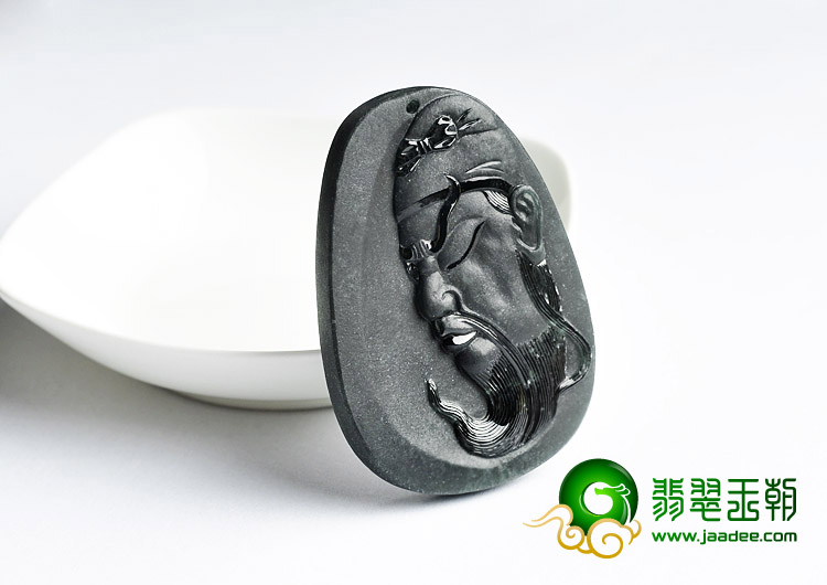 冰玻种墨翠缅甸翡翠A货关公头挂件