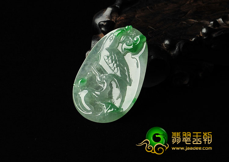 冰种飘翠缅甸翡翠A货喜上眉梢挂件