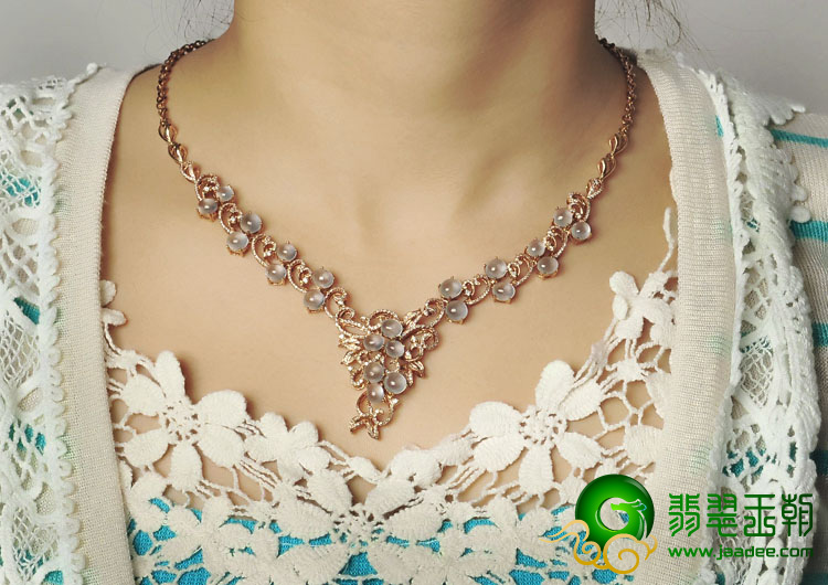 https://jdimg.jaadee.net//images/201303/goods_img/26055_P_1362704717796.jpg