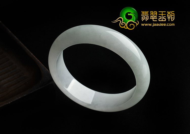 糯冰种晴水缅甸翡翠A货手镯（58.2mm）