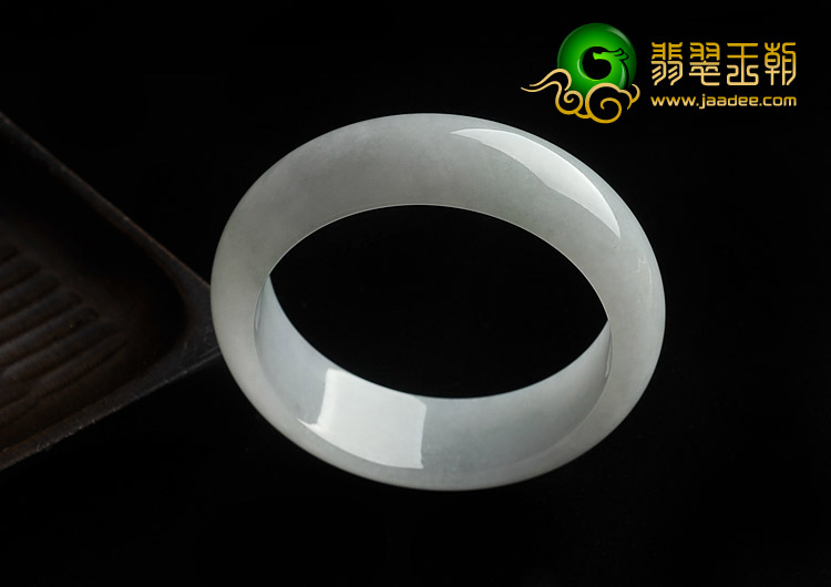 糯冰种晴水缅甸翡翠A货手镯（51.2mm）