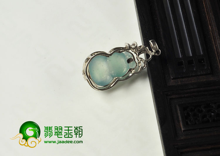 https://jdimg.jaadee.net//images/201303/goods_img/26088_P_1362956436647.jpg