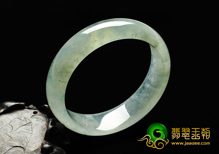 https://jdimg.jaadee.net//images/201303/goods_img/26094_P_1363028767354.jpg