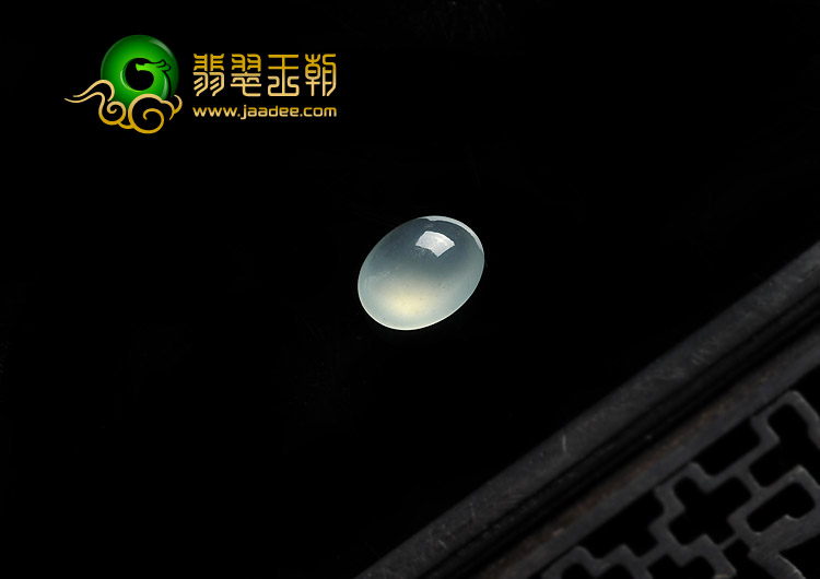 冰玻种晴水缅甸翡翠A货戒面