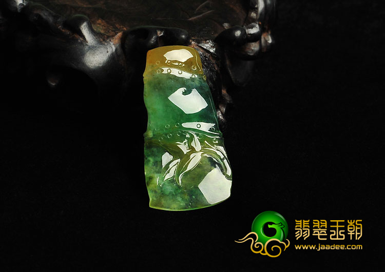 冰种黄加绿缅甸翡翠A货节节高挂件