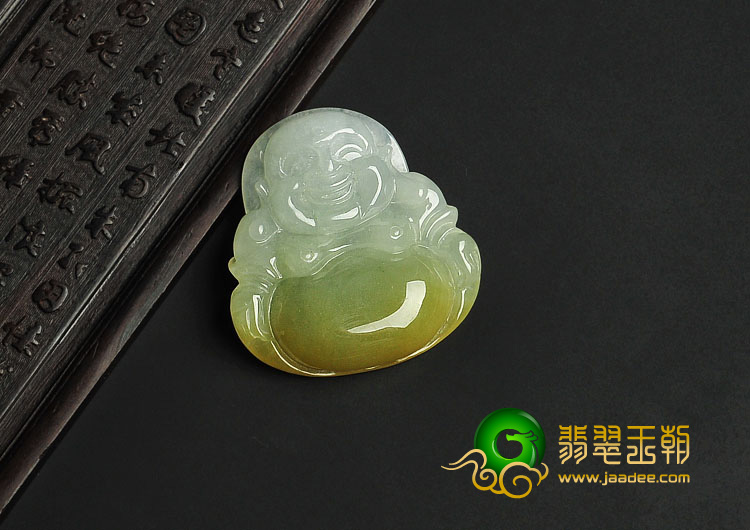 冰种黄翡缅甸翡翠A货玉佛挂件