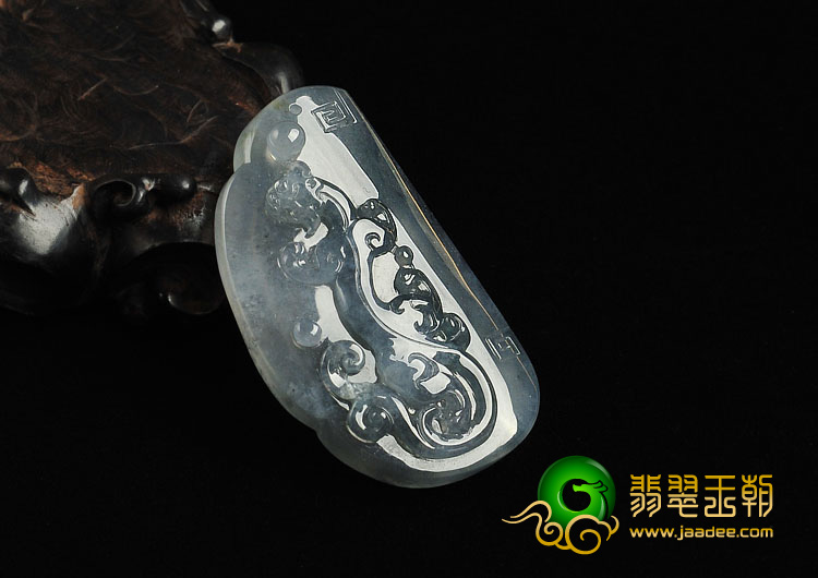 冰种（乌鸡种）水墨色缅甸翡翠A货螭龙挂件