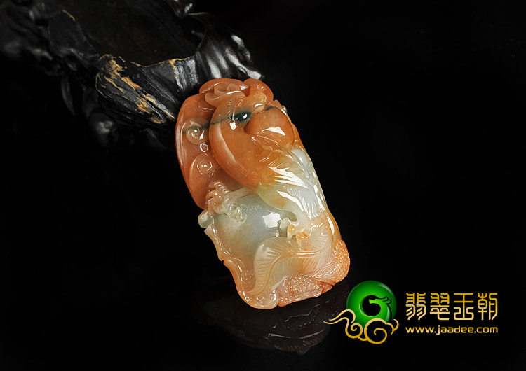 糯冰种褐红翡缅甸翡翠A货鹦鹉挂件