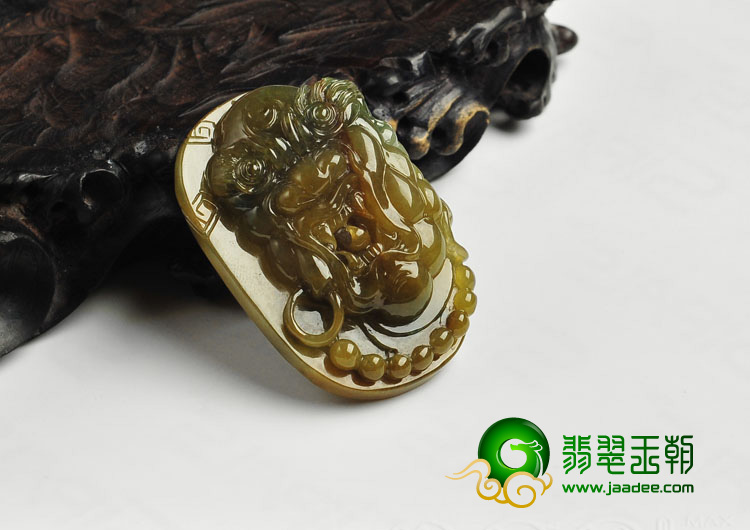 冰种褐黄翡缅甸翡翠A货兽头挂件