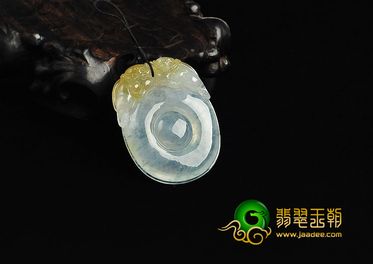 冰种黄翡飘花缅甸翡翠A货福在眼前挂件