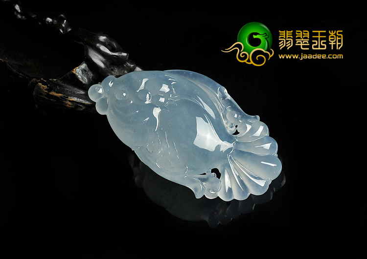 冰玻种晴水缅甸翡翠A货年年有余挂件