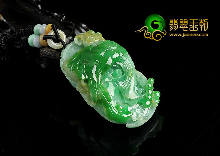 糯冰种黄加绿缅甸翡翠A货英明神武挂件