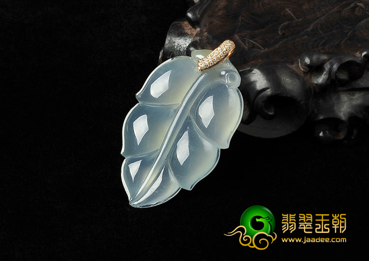 冰玻种晴水缅甸翡翠A货镶玫瑰金金枝玉叶胸坠（真钻）