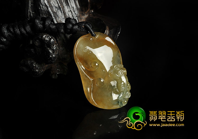 冰种褐黄翡略飘花缅甸翡翠A货貔貅如意挂件