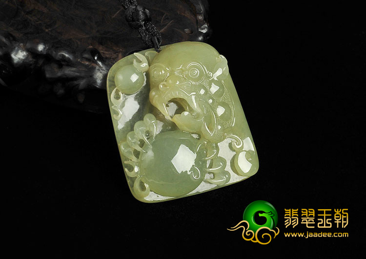 冰种黄翡缅甸翡翠A货辟邪挂件