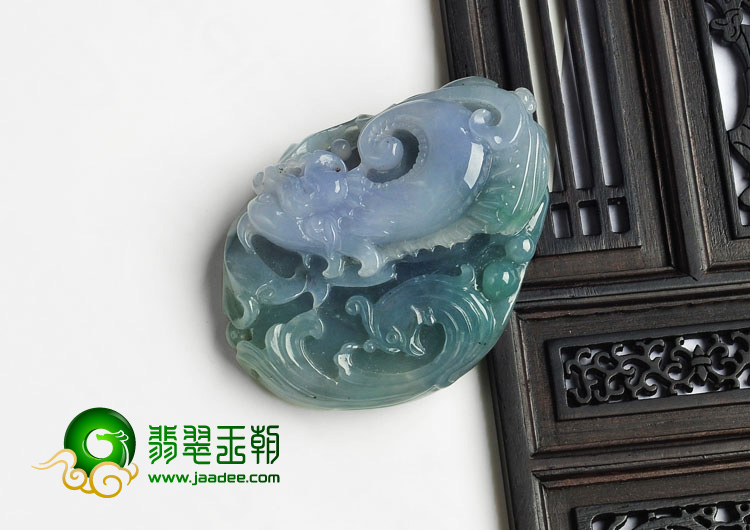 冰种春带彩缅甸翡翠A货龙凤呈祥挂件