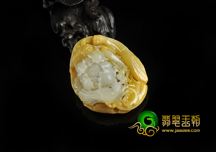 糯冰种黄翡缅甸翡翠A货富贵花开挂件