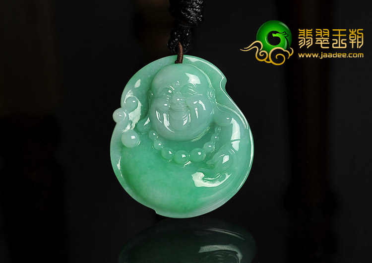 糯冰种翠色缅甸翡翠A货玉佛挂件