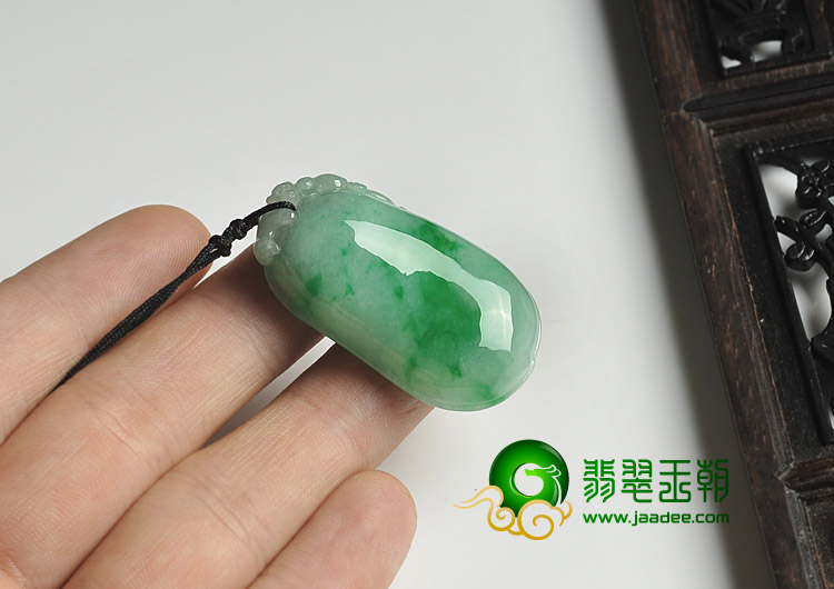 https://jdimg.jaadee.net//images/201304/goods_img/26779_P_1365555156170.jpg