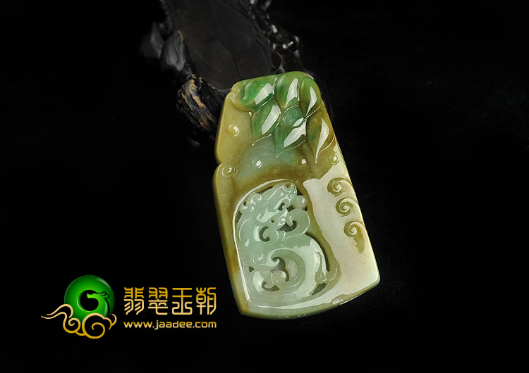 糯冰种黄加绿缅甸翡翠A货仿古龙挂件