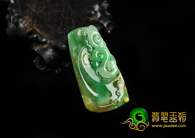 糯冰种黄加绿缅甸翡翠A货仿古龙挂件