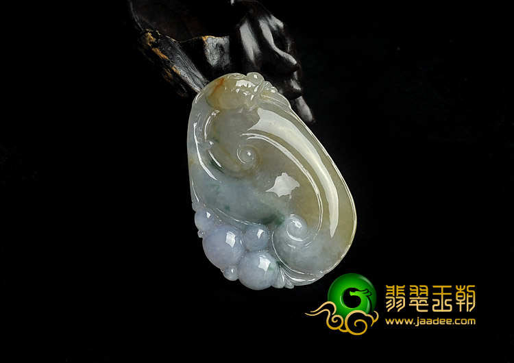 冰种三彩缅甸翡翠A货如意寿挂件