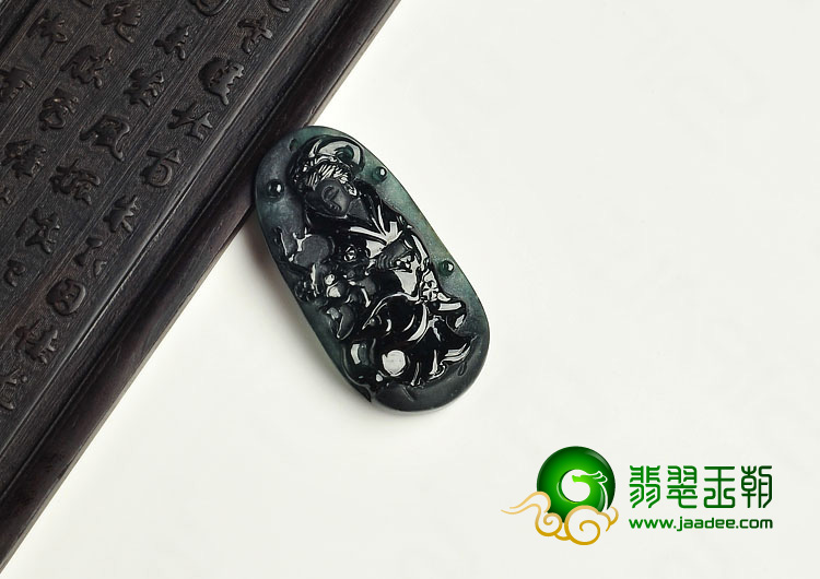 冰种蓝水缅甸翡翠A货踏雪寻梅挂件