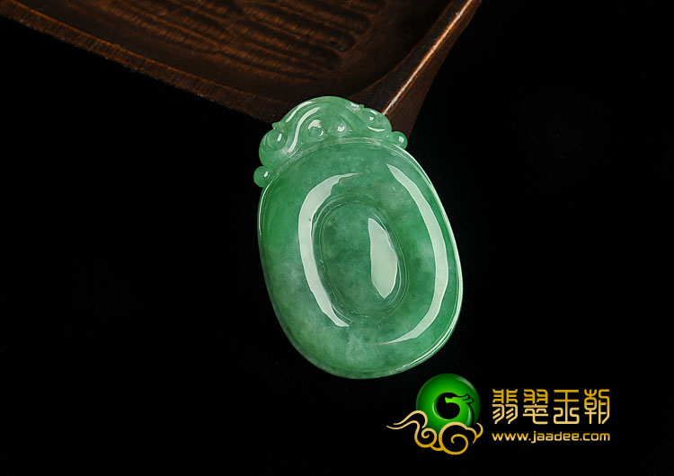 冰种阳绿缅甸翡翠A货福在眼前挂件