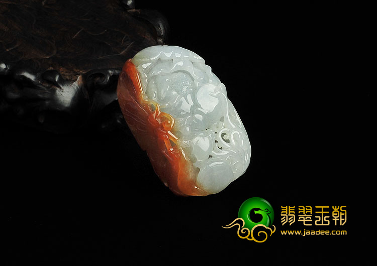 糯冰种红翡晴水缅甸翡翠A货蝶恋花挂件