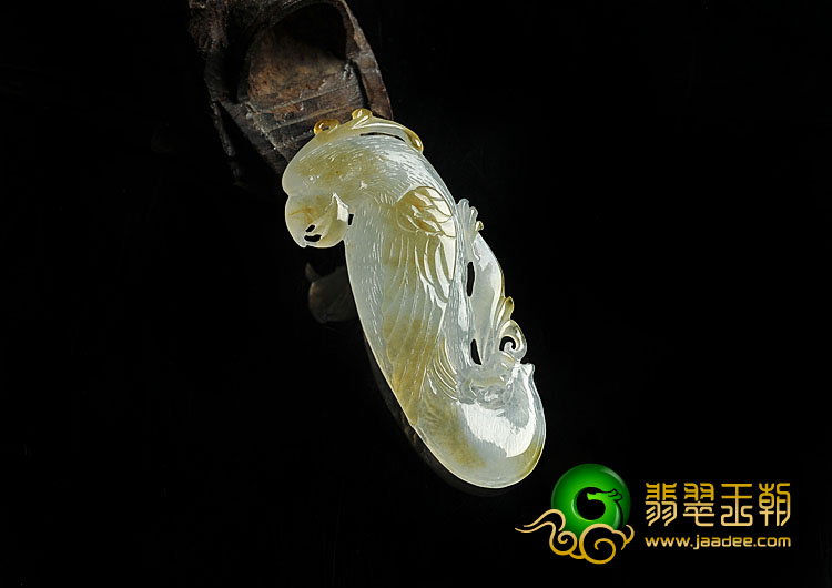 冰种黄翡缅甸翡翠A货鹦鹉挂件