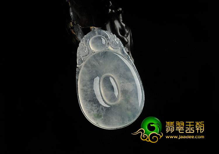 冰玻种略飘花缅甸翡翠A货双龙如意挂件