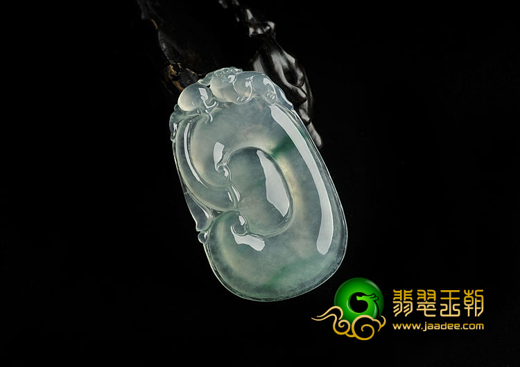 冰种略飘翠缅甸翡翠A货欢喜如意挂件