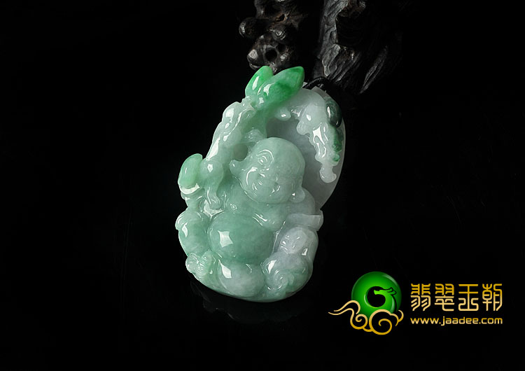 糯冰种翠色缅甸翡翠A货玉佛挂件