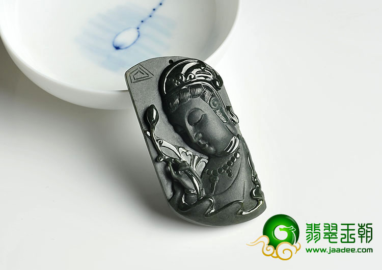 冰种墨翠缅甸翡翠A货观音头挂件