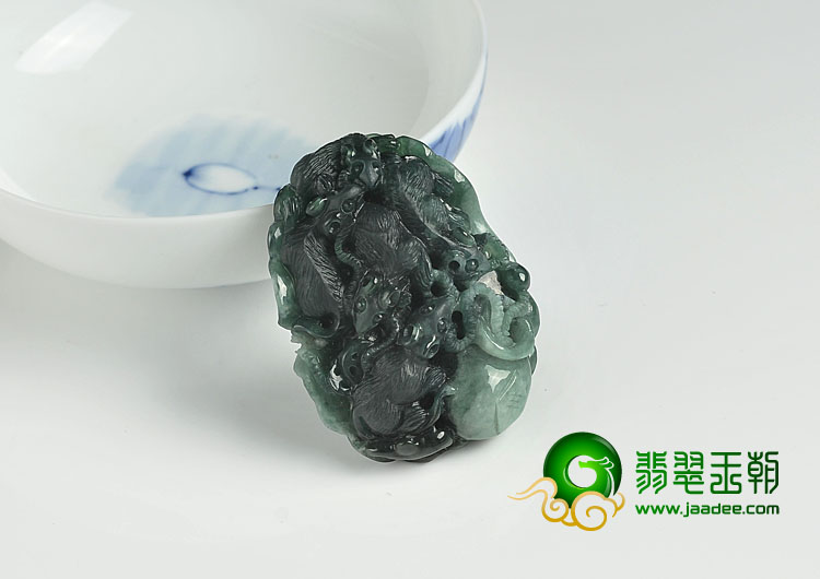 糯冰种蓝水缅甸翡翠A货玉鼠运财挂件
