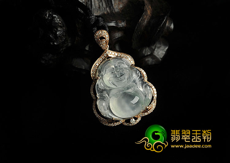 冰玻种略飘花缅甸翡翠A货镶玫瑰金玉佛胸坠（真钻）