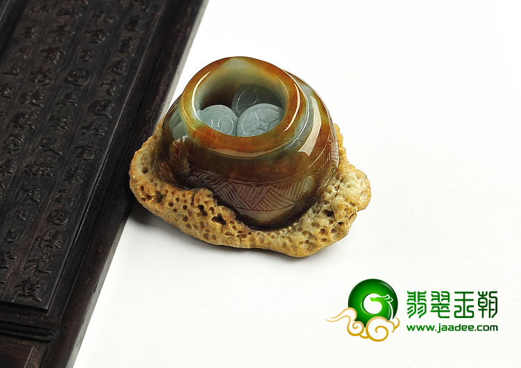糯冰种褐翡原石包皮缅甸翡翠A货家财万贯挂件