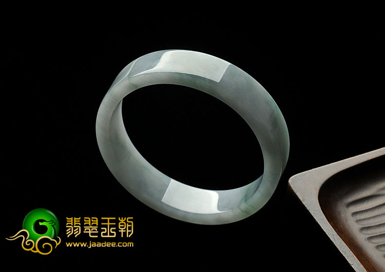 糯冰种紫罗兰飘花缅甸翡翠A货方条手镯（52.6mm）