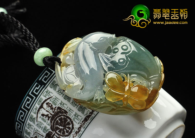 冰种褐黄翡晴水缅甸翡翠A货年年有余挂件