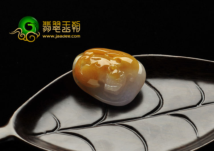 糯冰种黄翡缅甸翡翠A货蝙蝠挂件