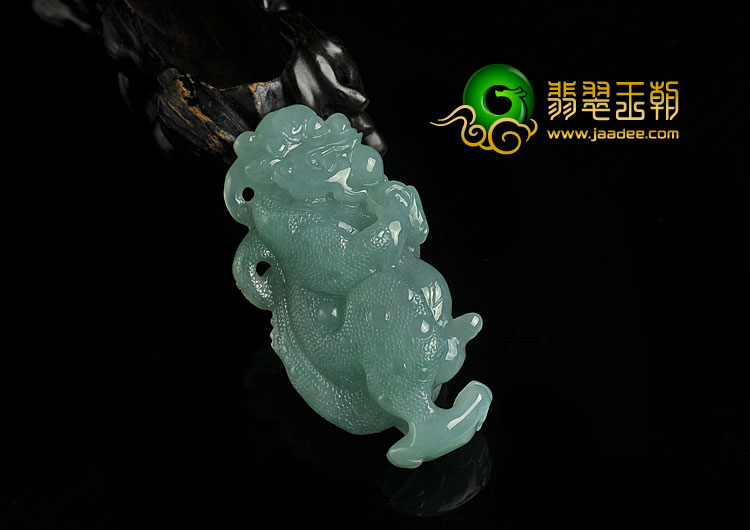 糯冰种晴水缅甸翡翠A货鸭嘴龙挂件