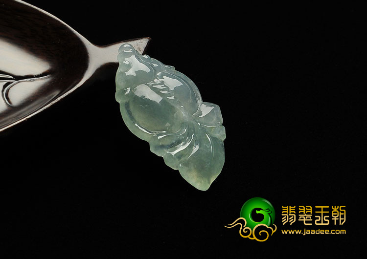 冰种晴水缅甸翡翠A货金鱼挂件