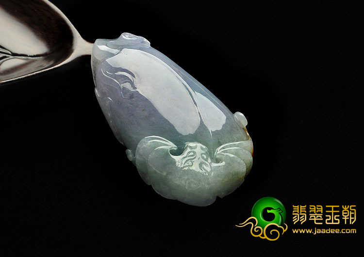 糯冰种淡三彩缅甸翡翠A货福瓜挂件