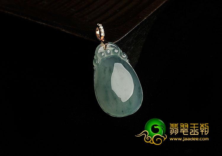 冰种飘花缅甸翡翠A货福在眼前挂件