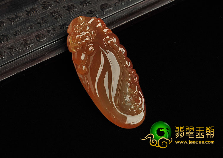 冰种褐红翡缅甸翡翠A货望子成龙挂件