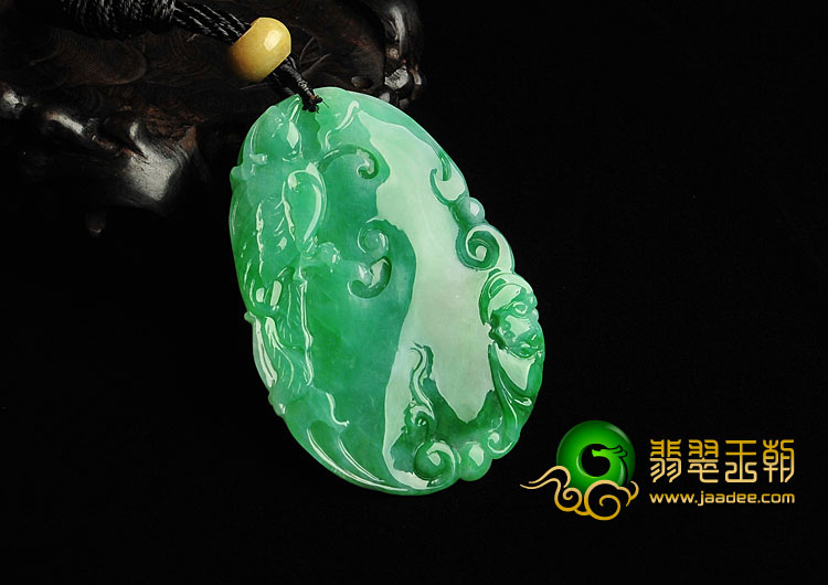 糯冰种翠色缅甸翡翠A货福寿如意挂件
