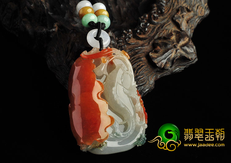 冰种三彩缅甸翡翠A货年年有余挂件