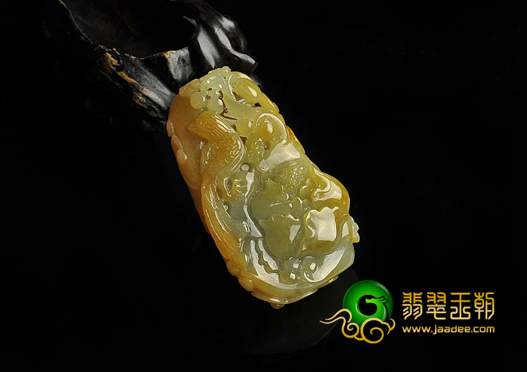 细糯种褐黄翡缅甸翡翠A货喜上枝头挂件